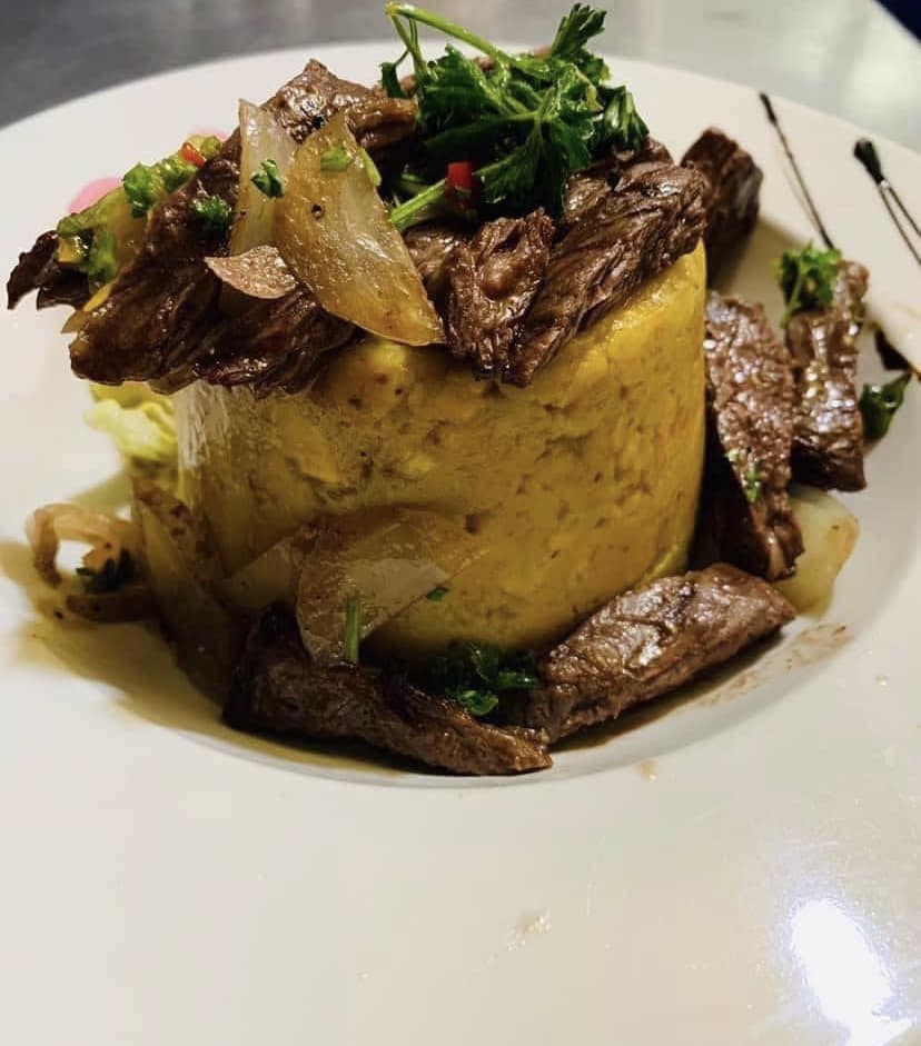 Valo's Bar & Grill